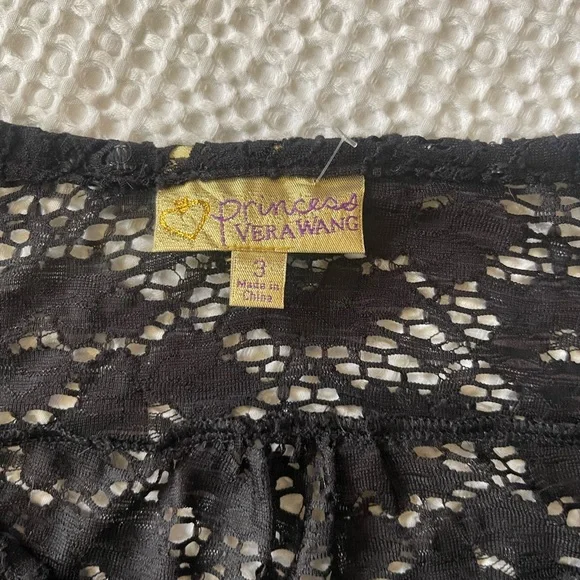 Classy Black Lace Princess Vera Wang Dress - Picture 6 of 8